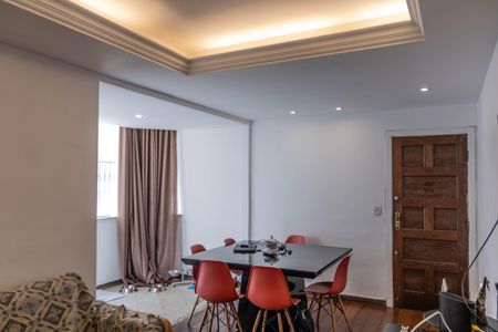 Apartamento à venda com 98m², 3 quartos e 2 vagasSala