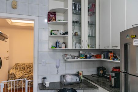 Apartamento à venda com 98m², 3 quartos e 2 vagasCozinha