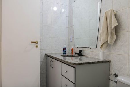 Apartamento à venda com 98m², 3 quartos e 2 vagasBanheiro da Suíte