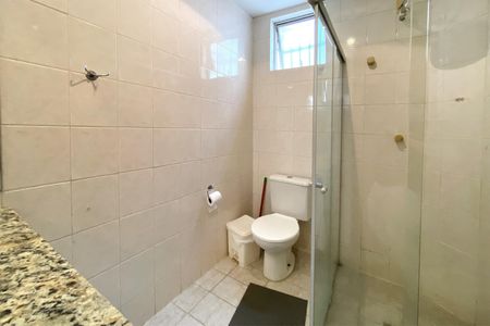 Apartamento à venda com 98m², 3 quartos e 2 vagasBanheiro