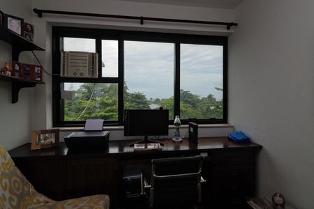 Apartamento à venda com 125m², 4 quartos e 2 vagasQuarto 2