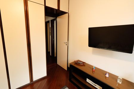 Apartamento à venda com 125m², 4 quartos e 2 vagasQuarto 3