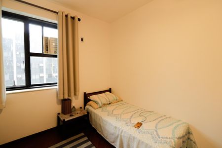 Apartamento à venda com 125m², 4 quartos e 2 vagasQuarto 3