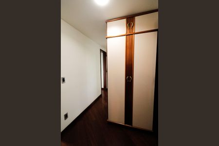 Apartamento à venda com 125m², 4 quartos e 2 vagasCorredor
