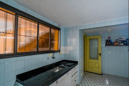 Casa à venda com 300m², 2 quartos e 1 vagaCozinha