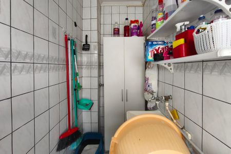 Apartamento à venda com 57m², 2 quartos e 1 vaga Apartamento à venda com 57m², 2 quartos e 1 vagaÁrea de Serviço