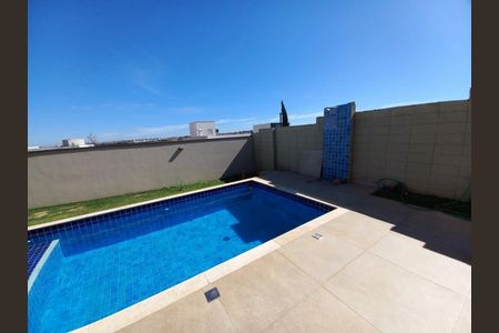 Casa de condomínio à venda com 210m², 3 quartos e 4 vagas Casa de condomínio à venda com 210m², 3 quartos e 4 vagasFoto 01