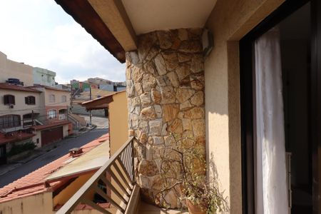 Casa à venda com 205m², 3 quartos e 4 vagasVaranda da Suíte