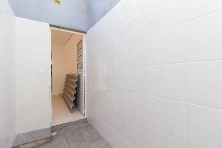 Casa para alugar com 45m², 2 quartos e sem vagaÁrea de Serviço