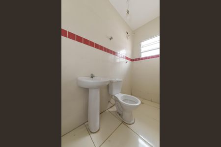 Casa à venda com 175m², 3 quartos e 2 vagasBanheiro da Suíte