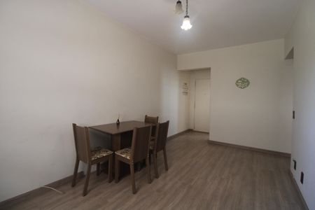 Apartamento à venda com 63m², 1 quarto e sem vagaSala
