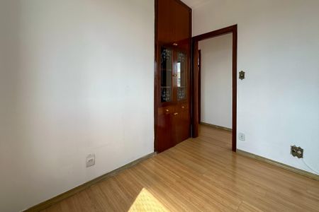 Apartamento à venda com 68m², 2 quartos e 1 vagaQuarto