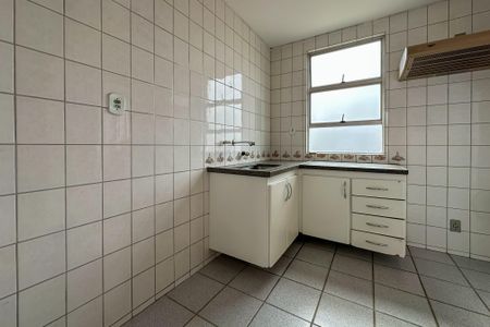 Apartamento à venda com 68m², 2 quartos e 1 vagaCozinha