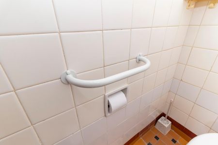 Casa à venda com 400m², 5 quartos e 5 vagasCasa 1 - Banheiro 2