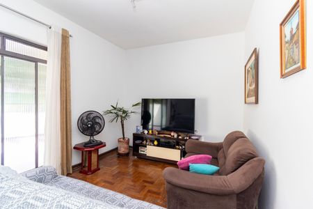 Casa à venda com 400m², 5 quartos e 5 vagasCasa 1 - Sala