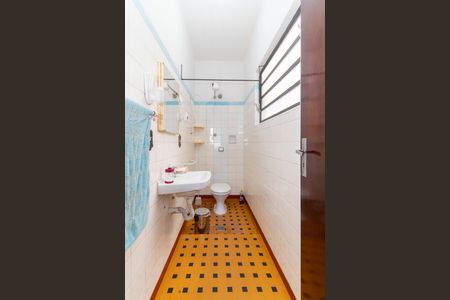 Casa à venda com 400m², 5 quartos e 5 vagasCasa 1 - Banheiro 2