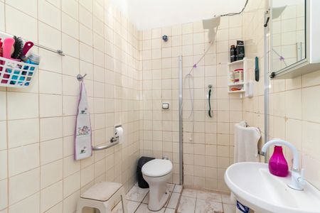 Casa à venda com 400m², 5 quartos e 5 vagasCasa 2 - Banheiro