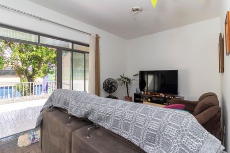 Casa à venda com 400m², 5 quartos e 5 vagasCasa 1 - Sala