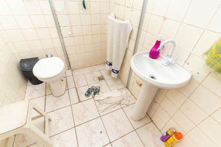 Casa à venda com 400m², 5 quartos e 5 vagasCasa 2 - Banheiro