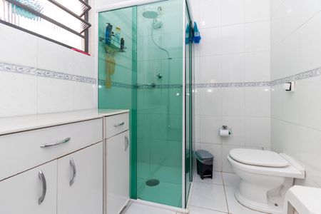 Casa à venda com 400m², 5 quartos e 5 vagasCasa 1 - Banheiro 1