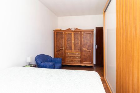 Casa à venda com 400m², 5 quartos e 5 vagasCasa 1 - Quarto 1