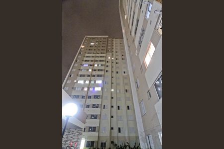 Apartamento para alugar com 44m², 2 quartos e 1 vaga Apartamento para alugar com 44m², 2 quartos e 1 vagaFachada