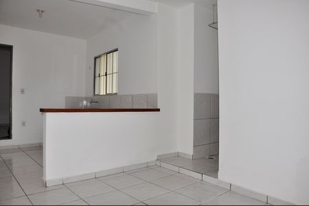 Casa para alugar com 45m², 1 quarto e sem vaga Sala