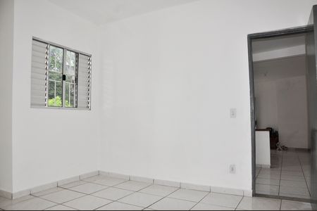 Casa para alugar com 45m², 1 quarto e sem vagaQuarto