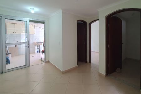 Casa à venda com 256m², 5 quartos e 4 vagas Casa à venda com 256m², 5 quartos e 4 vagasÁrea de Serviço