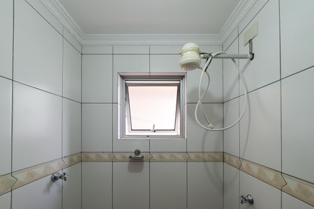 Casa à venda com 256m², 5 quartos e 4 vagas Casa à venda com 256m², 5 quartos e 4 vagasBanheiro de serviço