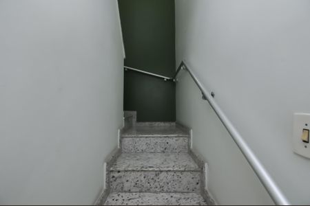 Casa à venda com 256m², 5 quartos e 4 vagas Casa à venda com 256m², 5 quartos e 4 vagasacesso aos quartos