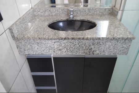 Apartamento à venda com 38m², 1 quarto e 1 vagaBanheiro