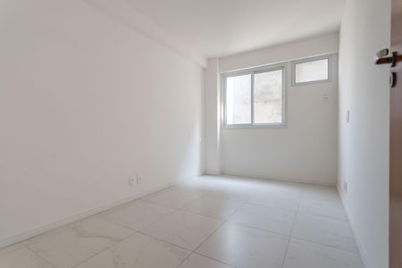 Apartamento à venda com 42m², 1 quarto e 1 vagaQuarto