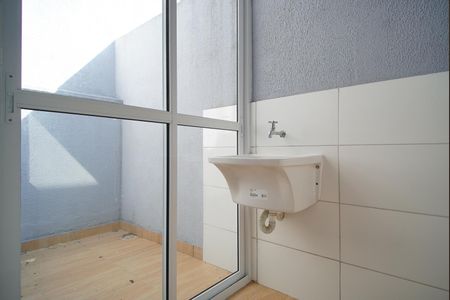 Apartamento para alugar com 80m², 2 quartos e sem vagaÁrea de Serviço