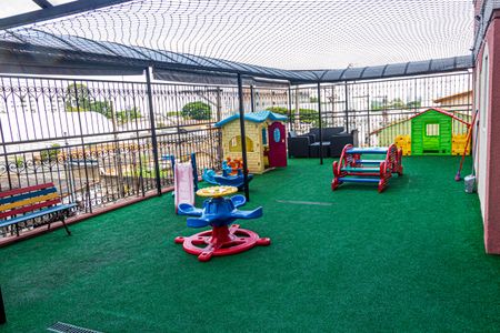 Apartamento para alugar com 60m², 3 quartos e 1 vagaÁrea comum - Playground