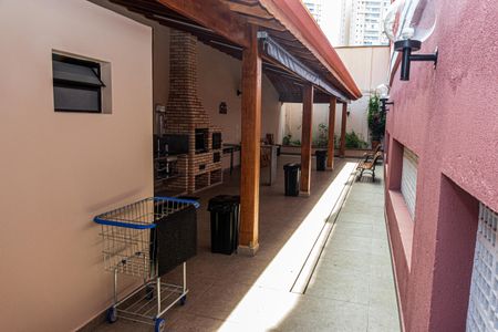 Apartamento para alugar com 60m², 3 quartos e 1 vagaÁrea comum - Churrasqueira