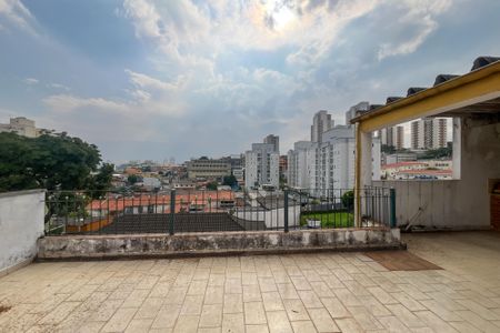 Casa à venda com 130m², 3 quartos e 2 vagas Casa à venda com 130m², 3 quartos e 2 vagasQuintal