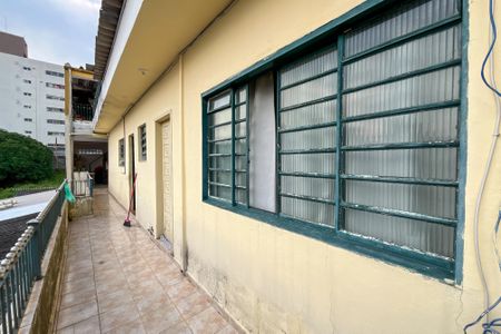 Casa à venda com 130m², 3 quartos e 2 vagas Casa à venda com 130m², 3 quartos e 2 vagasQuintal