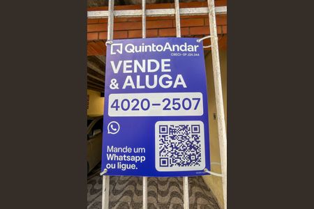 Casa à venda com 130m², 3 quartos e 2 vagas Casa à venda com 130m², 3 quartos e 2 vagasPlaca