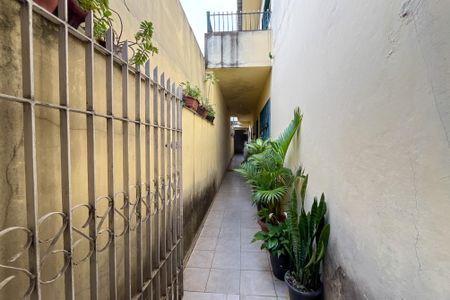 Casa à venda com 130m², 3 quartos e 2 vagas Casa à venda com 130m², 3 quartos e 2 vagasQuintal