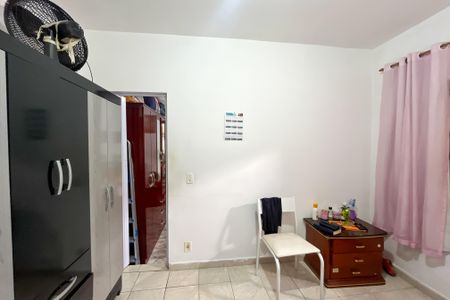 Casa à venda com 130m², 3 quartos e 2 vagas Casa à venda com 130m², 3 quartos e 2 vagasQuarto 3