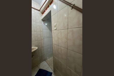 Casa à venda com 130m², 3 quartos e 2 vagas Casa à venda com 130m², 3 quartos e 2 vagasBanheiro de Serviço