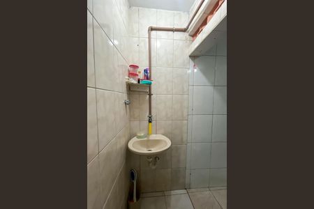 Casa à venda com 130m², 3 quartos e 2 vagas Casa à venda com 130m², 3 quartos e 2 vagasBanheiro de Serviço