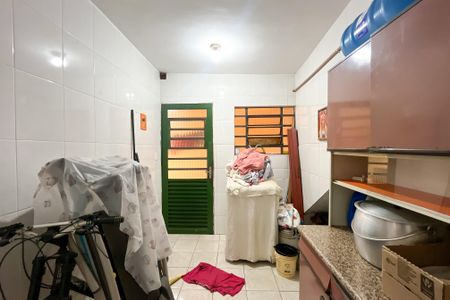 Casa à venda com 130m², 3 quartos e 2 vagas Casa à venda com 130m², 3 quartos e 2 vagasÁrea de Serviço