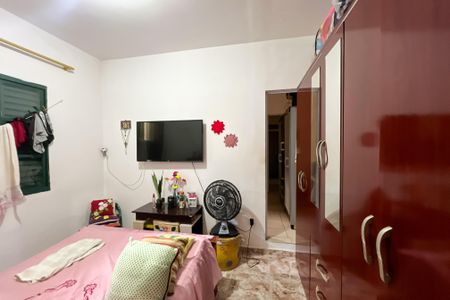 Casa à venda com 130m², 3 quartos e 2 vagas Casa à venda com 130m², 3 quartos e 2 vagasQuarto 2