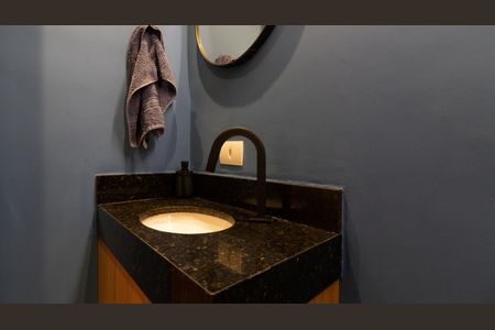 Casa à venda com 140m², 3 quartos e 2 vagasLavabo