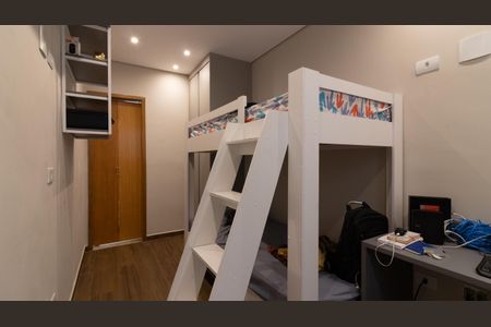 Casa à venda com 140m², 3 quartos e 2 vagasSuíte 2