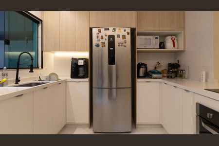 Casa à venda com 140m², 3 quartos e 2 vagasCozinha