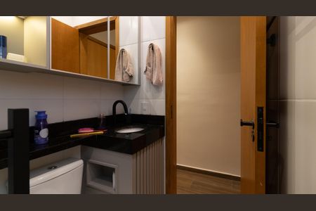 Casa à venda com 140m², 3 quartos e 2 vagasBanheiro da Suíte 1