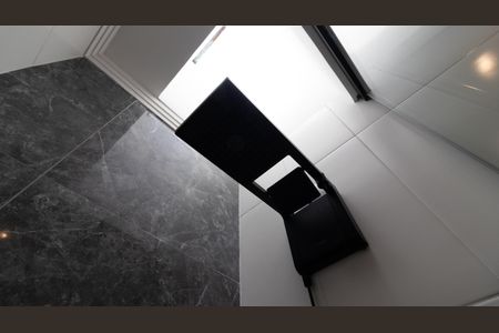 Casa à venda com 140m², 3 quartos e 2 vagasBanheiro da Suíte 2